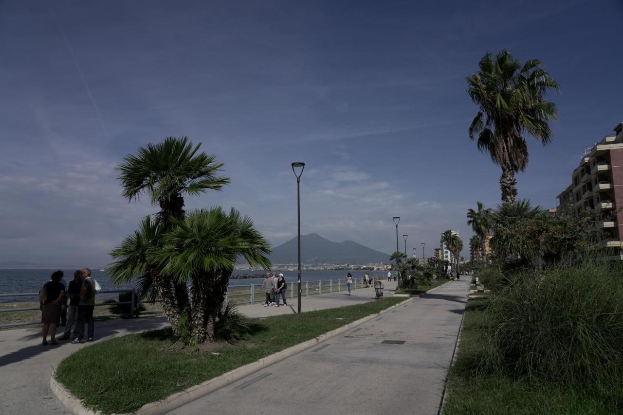 My Place Apartment Castellammare di Stabia Luaran gambar